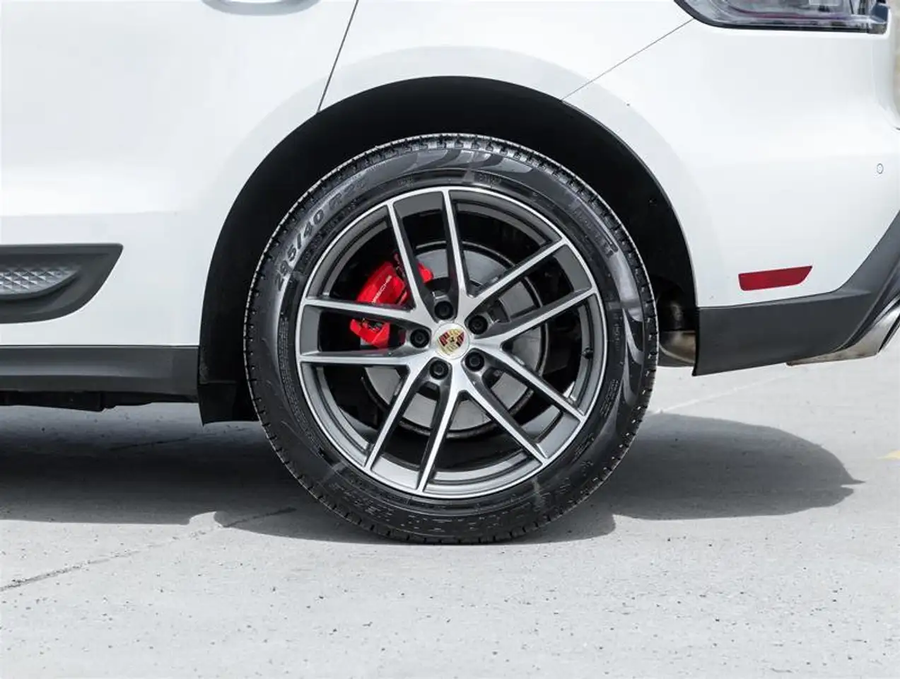 Porsche Macan снимка Porsche Macan