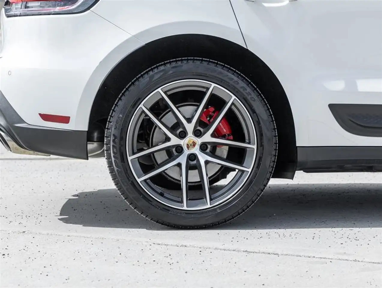 Porsche Macan снимка Porsche Macan