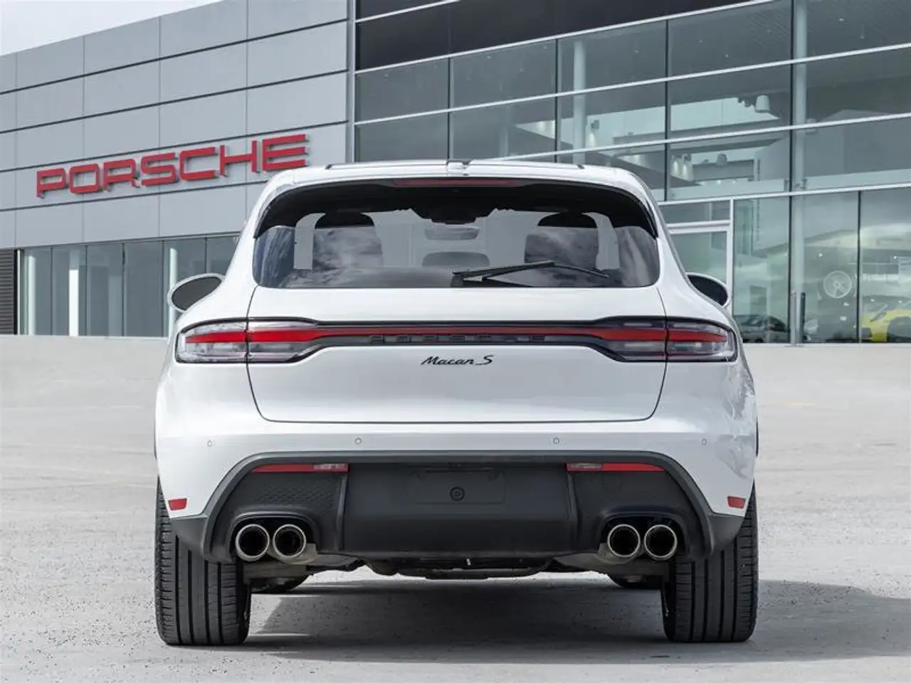 Porsche Macan снимка Porsche Macan