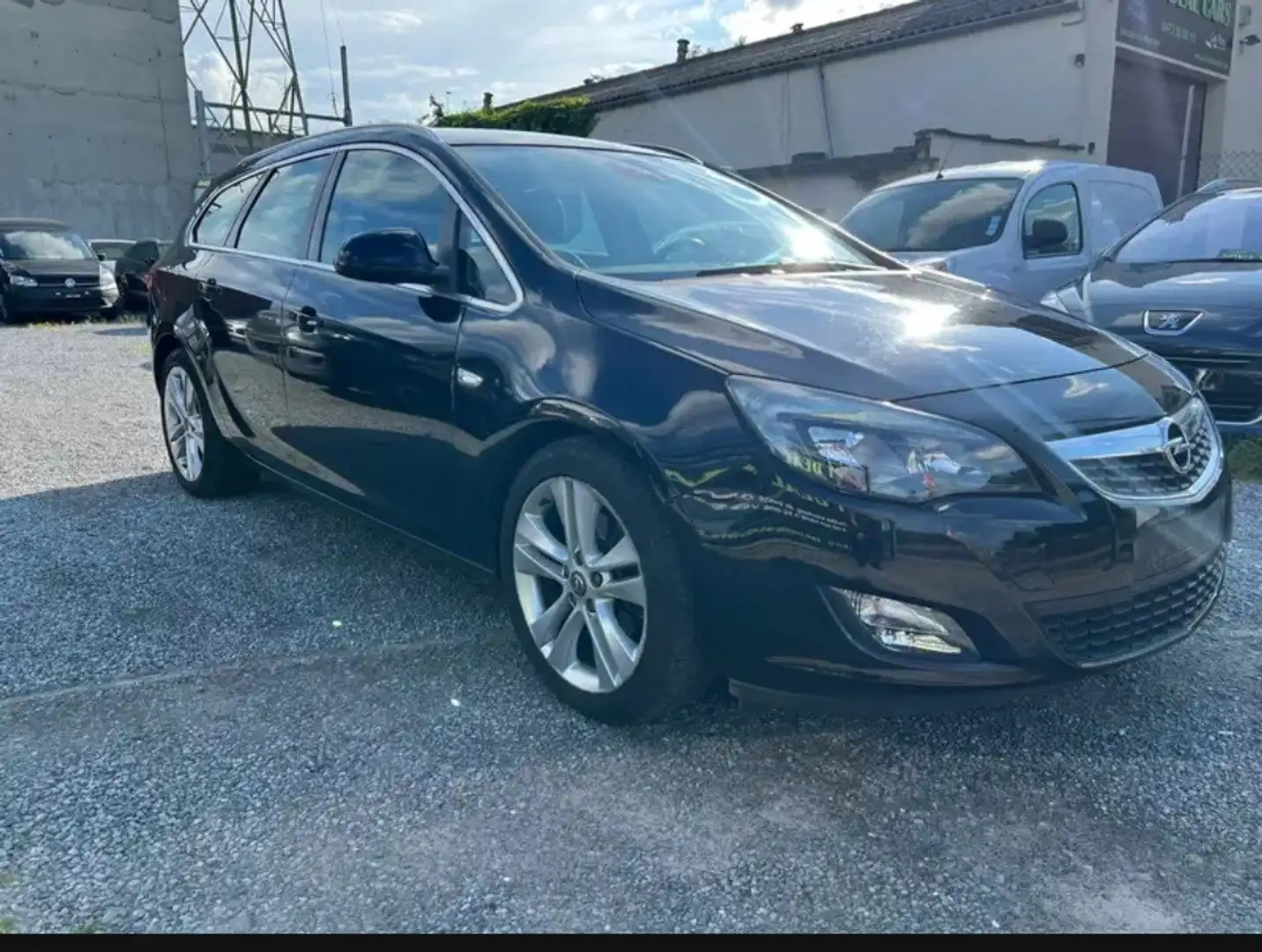 Opel Astra Sports Tourer 1.7 CDTi ECOTEC Sport DPF - 2