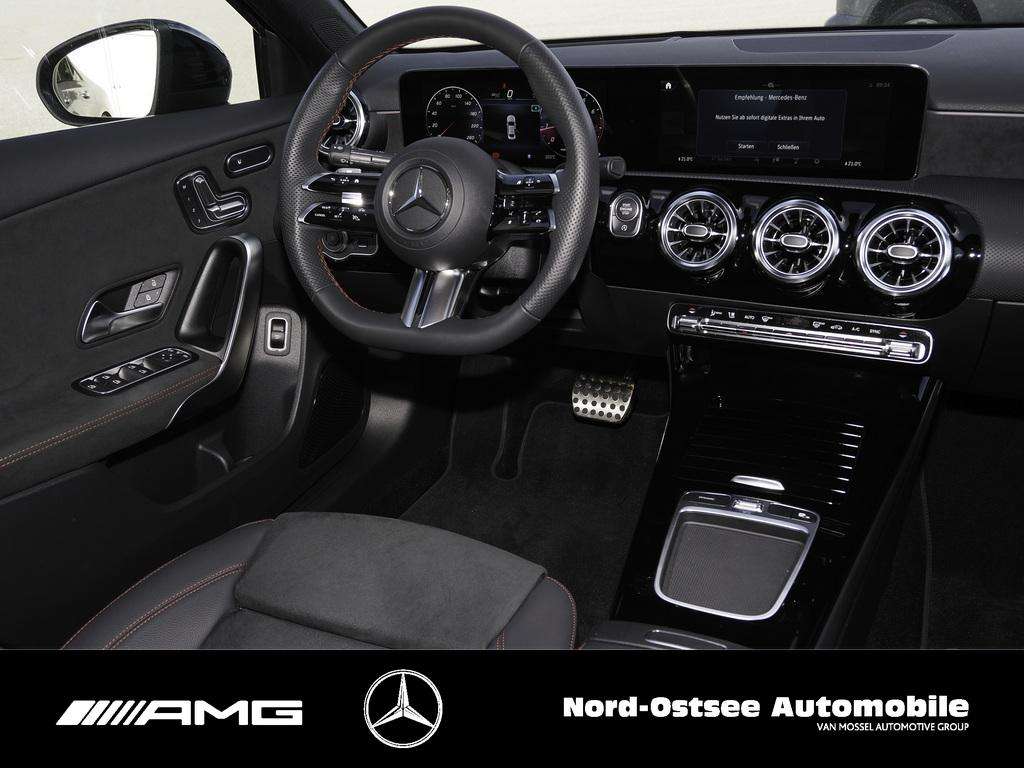 Mercedes-Benz A 220