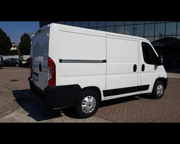 Citroen Jumper view 3