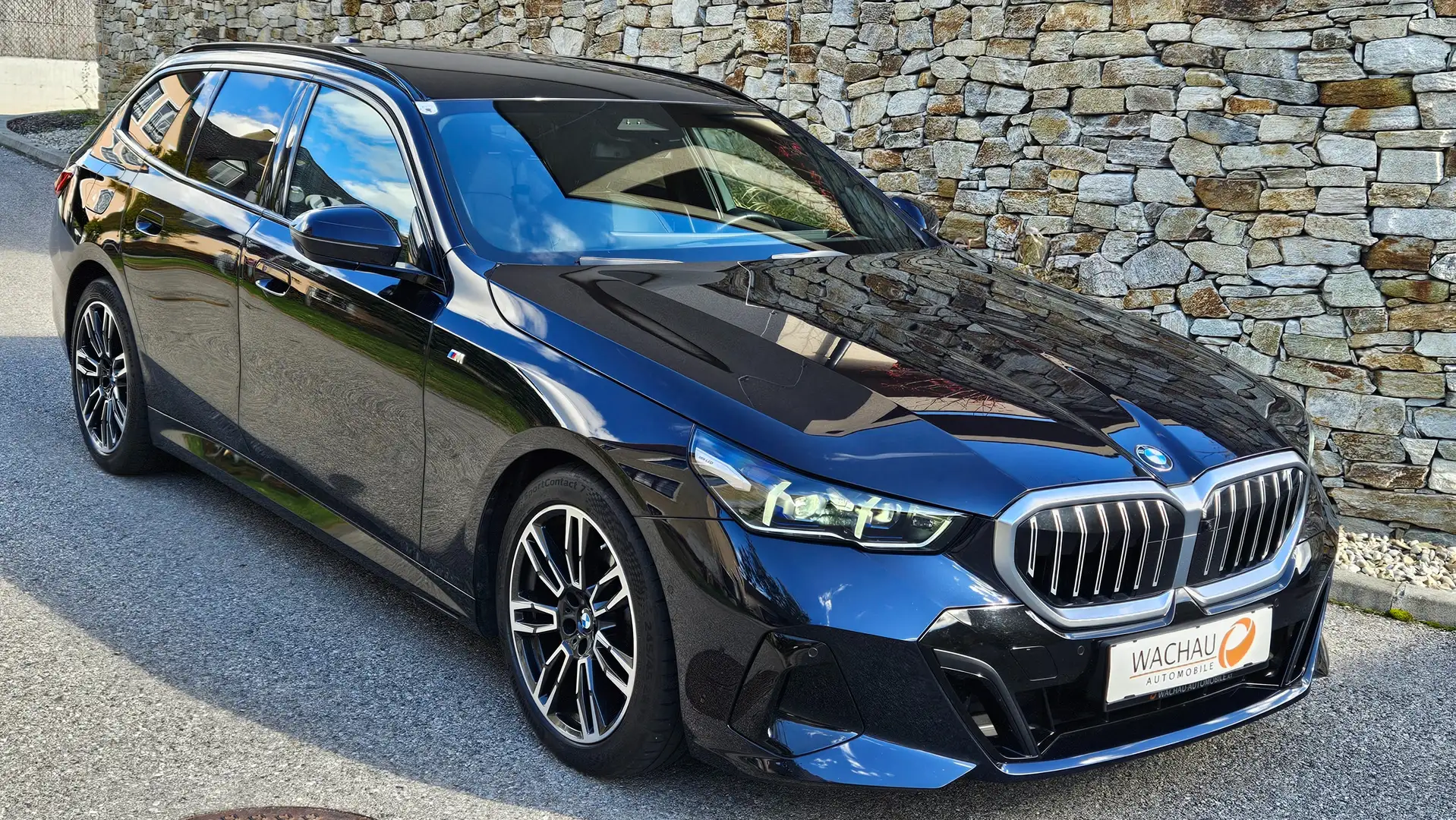 BMW 520 d Touring MHEV Aut.*M-Paket*Memory*Harman Kardon* Noir - 1