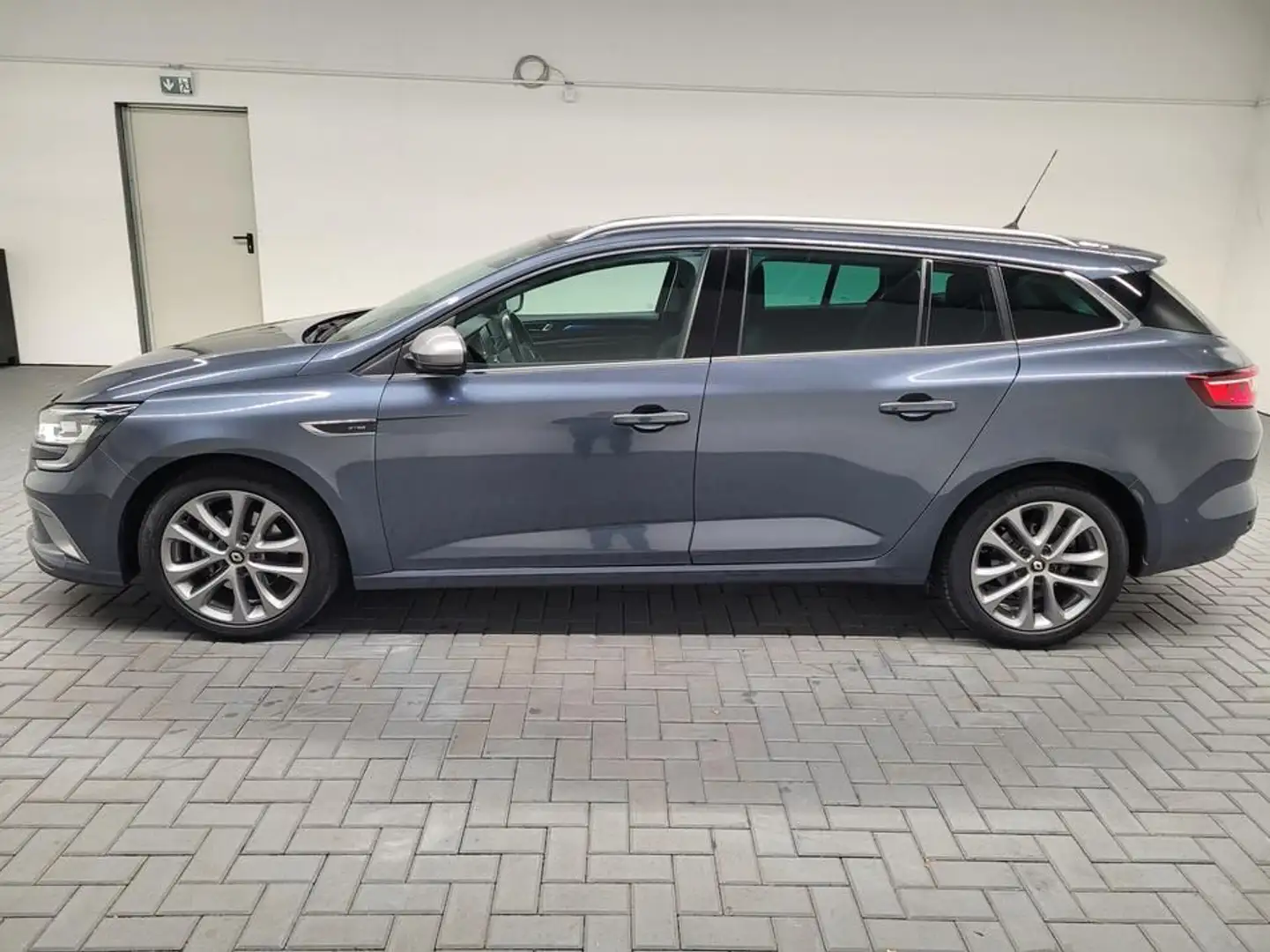 Renault Megane Grandtour GT-Line LED/Navi/Pano/SHZ/Kam/K Grau - 2