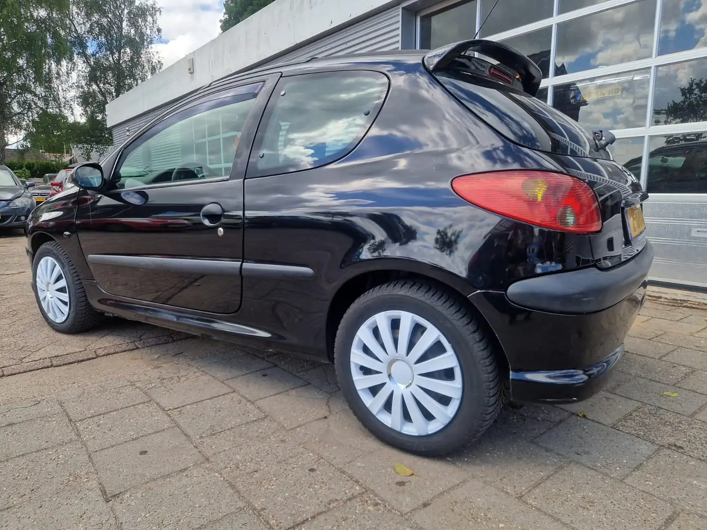 Peugeot 206 1.6-16V XS Premium Zwart - 2