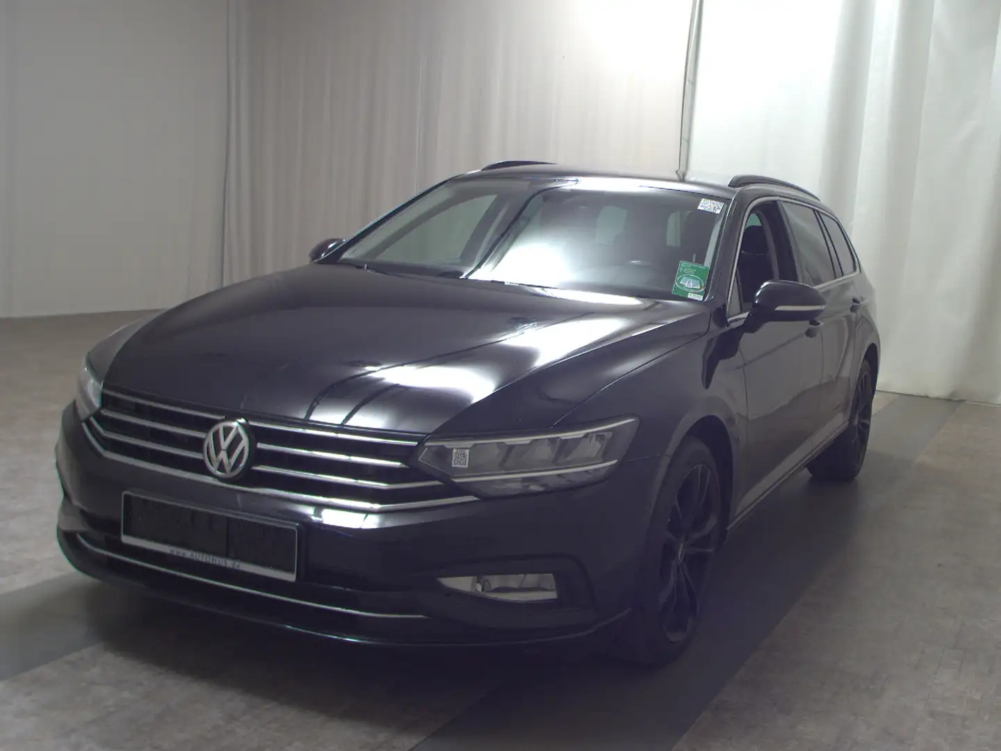 Volkswagen Passat Var. 2.0 TDI Business Navi LED ACC RFK Чёрный - 2