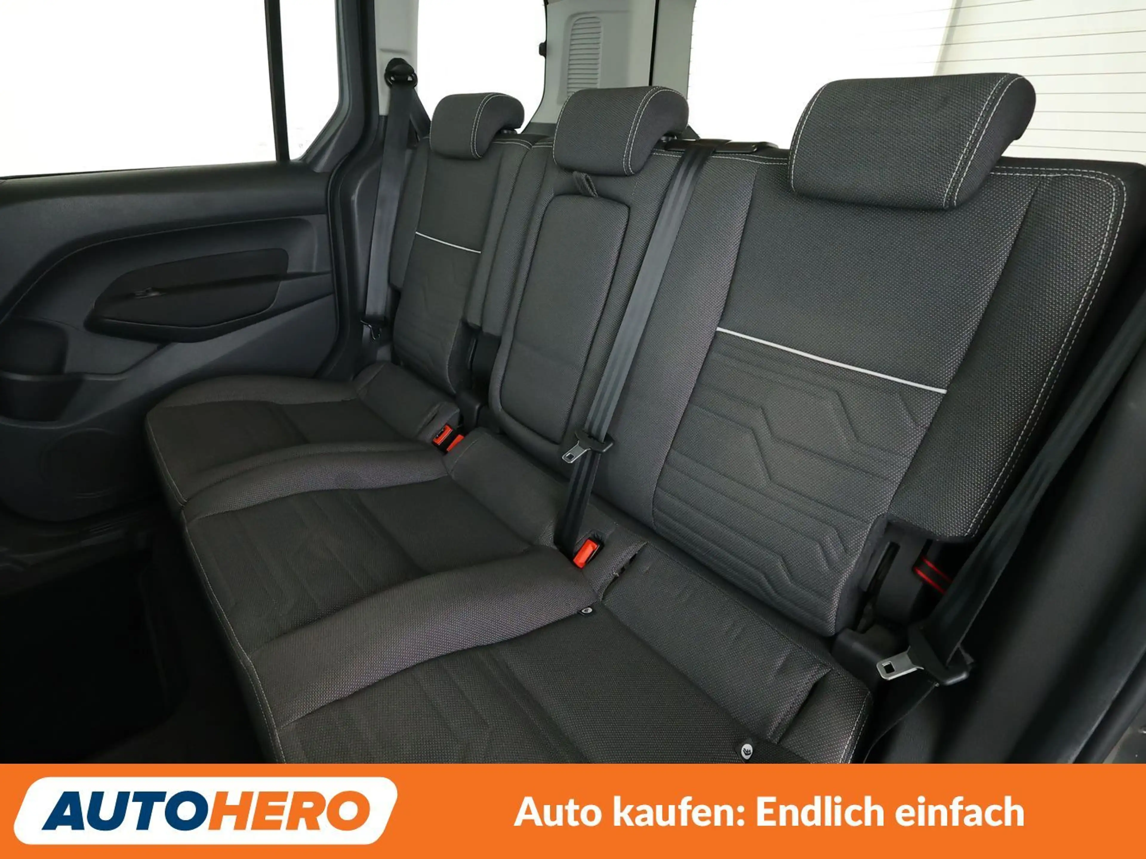 Ford Tourneo Connect 1.0 EcoBoost Titanium*NAVI*CAM*PDC*KLIMA*GARANTIE* — photo 14