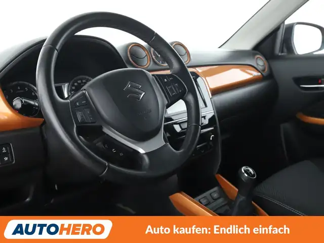 Suzuki Vitara view 11