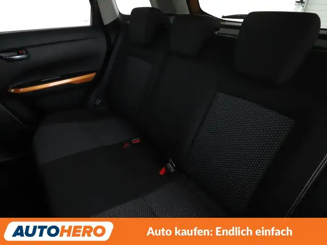 Suzuki Vitara view 14