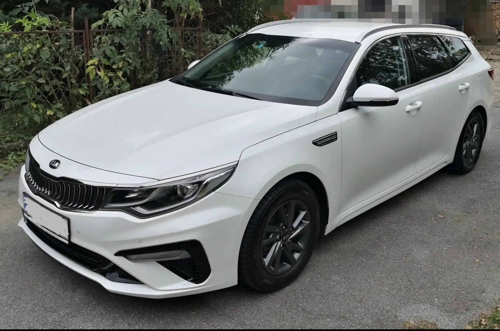 Kia Optima Optima Wagon 1,6 CRDi SCR Silber DCT Aut. Silber Weiß - 1