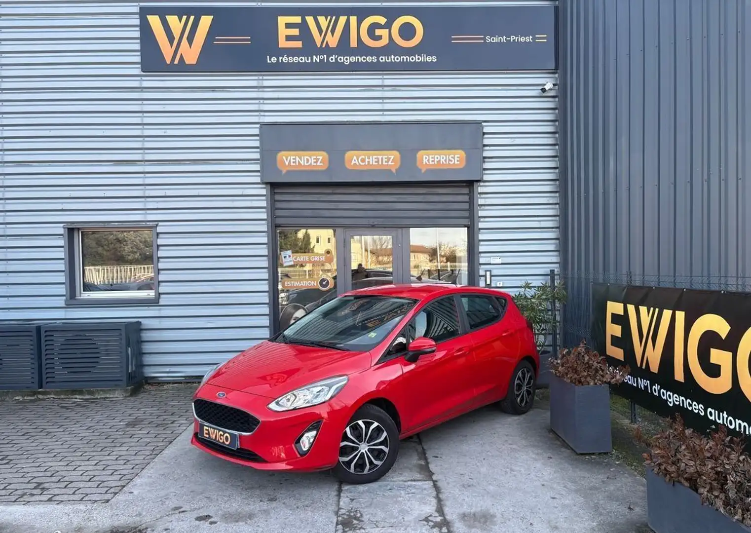 Ford Fiesta 1.5 tdci 85ch carplay radar de recul Rouge - 1