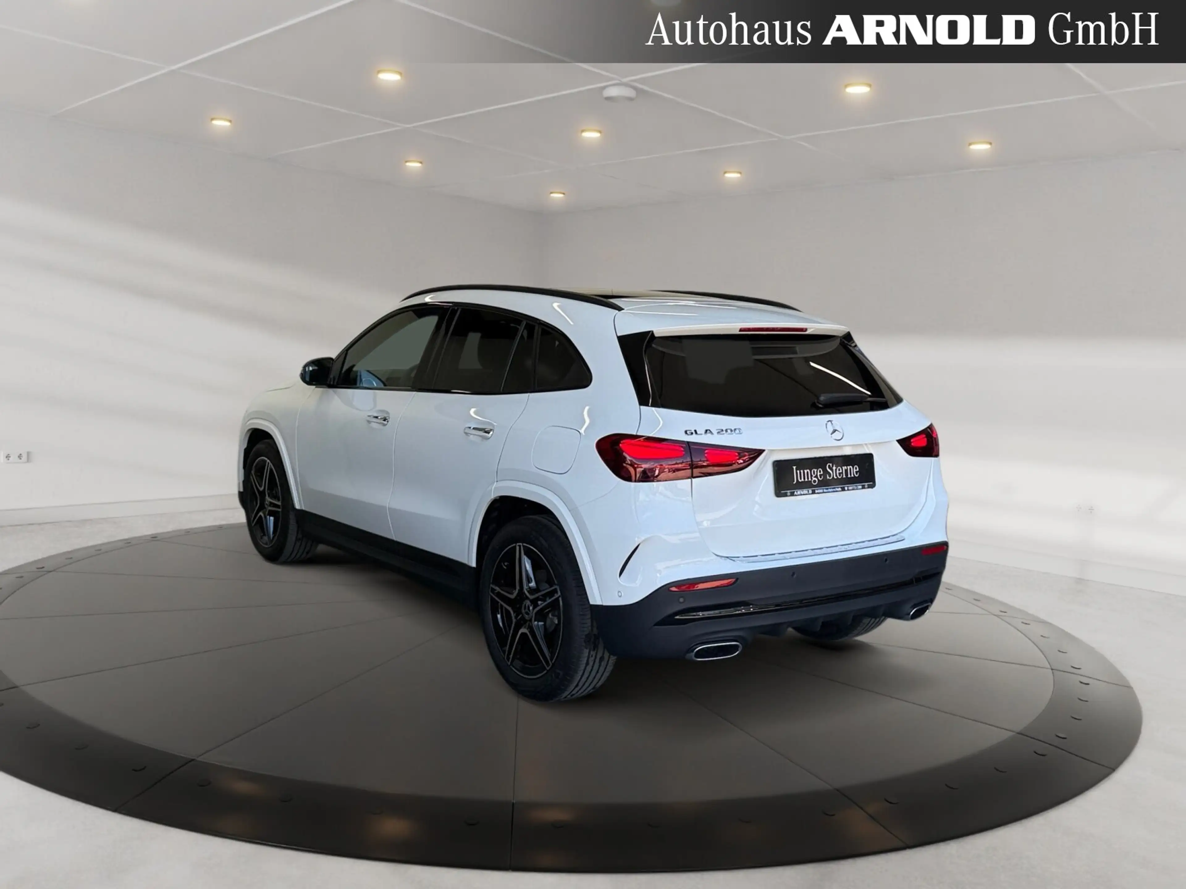 Mercedes-Benz GLA 200 GLA 200 AMG-Line MULTIBEAM PanoD. el-Klappe 19" BC — photo 3