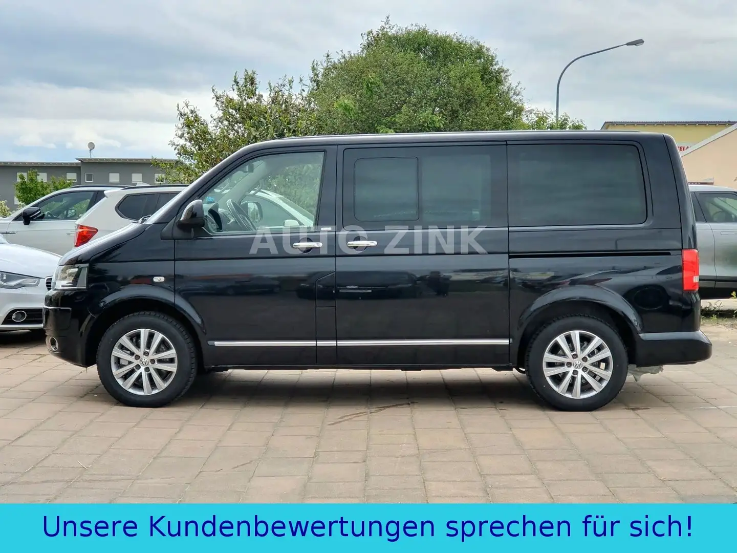 Volkswagen T5 Multivan 4x4 LIFE* Xenon* Navi* Standheizung* Zwart - 2
