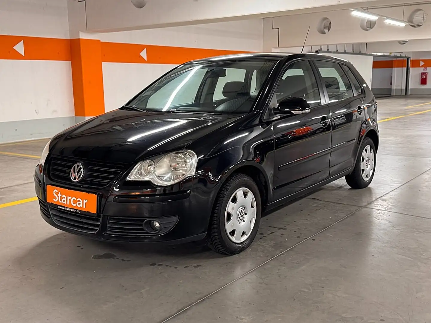 Volkswagen Polo Cool Family 1,2 Schwarz - 2