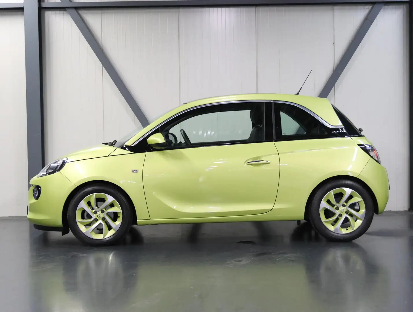 Opel Adam 1.4 100PK Glam | Panoramadak | Climate Control | C Groen - 2