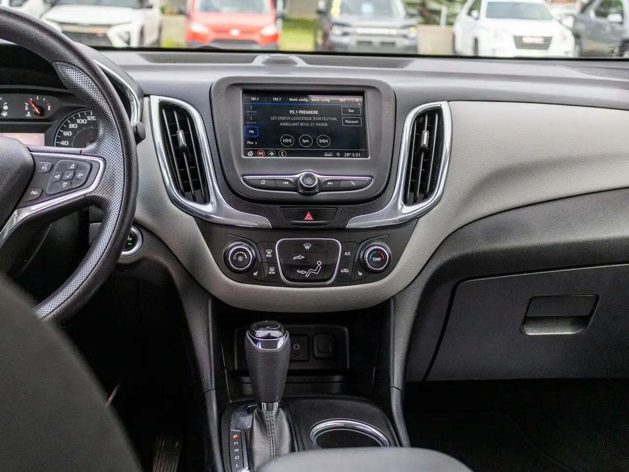 Chevrolet Equinox снимка Chevrolet Equinox