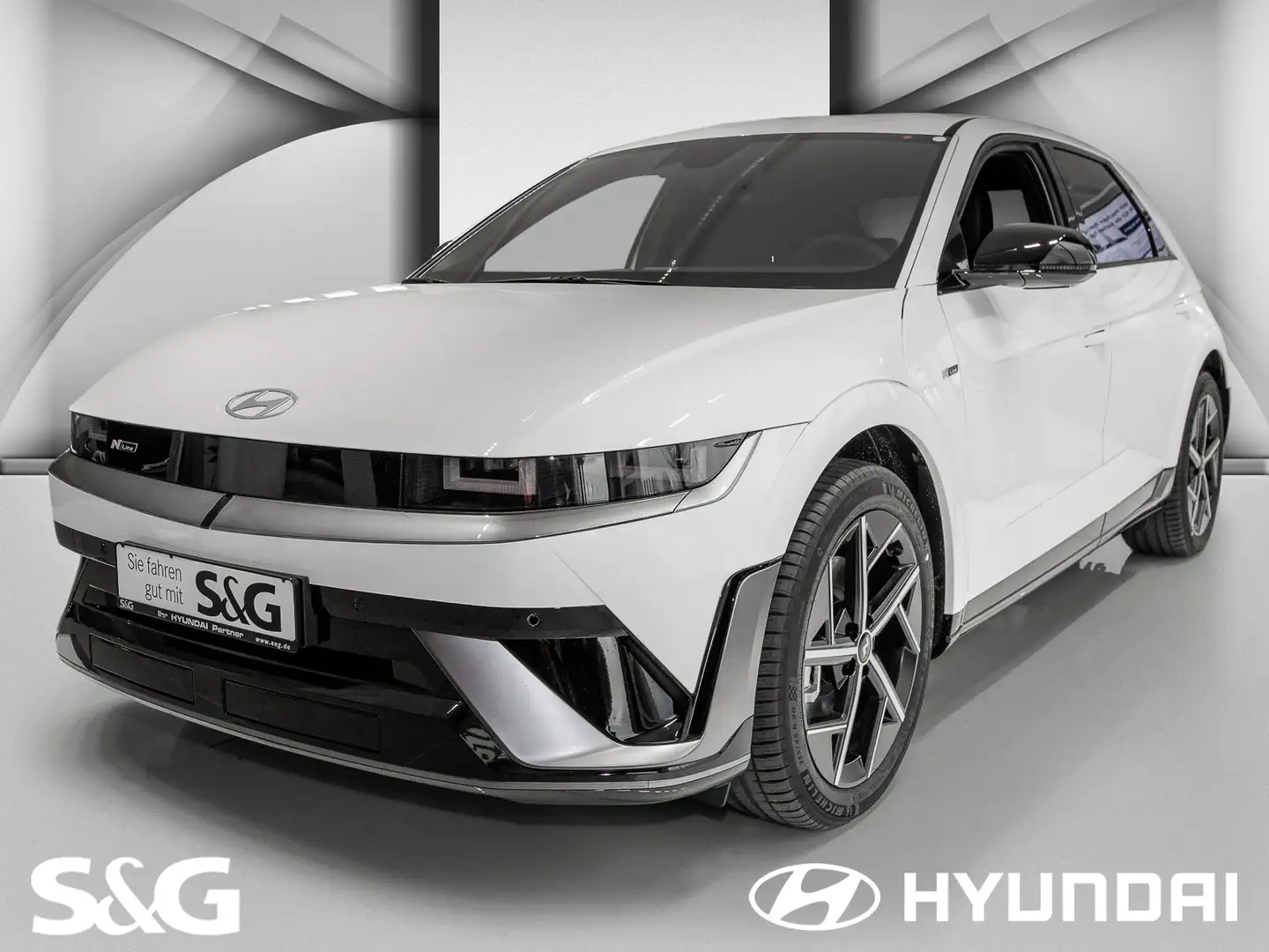 Hyundai IONIQ 5 N-LINE+ALLRAD+NAVI+BOSE+EL.SITZE+MATRIX Weiß - 1