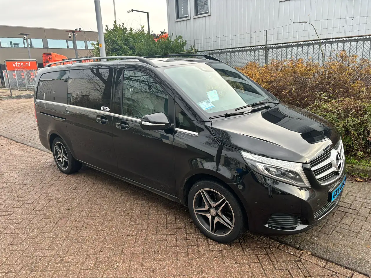 Mercedes-Benz V