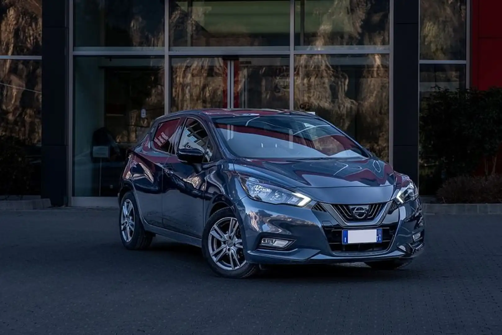 Nissan Micra 5 Porte 1.0 IG-T 92cv N-Design 1145496 Сірий - 1