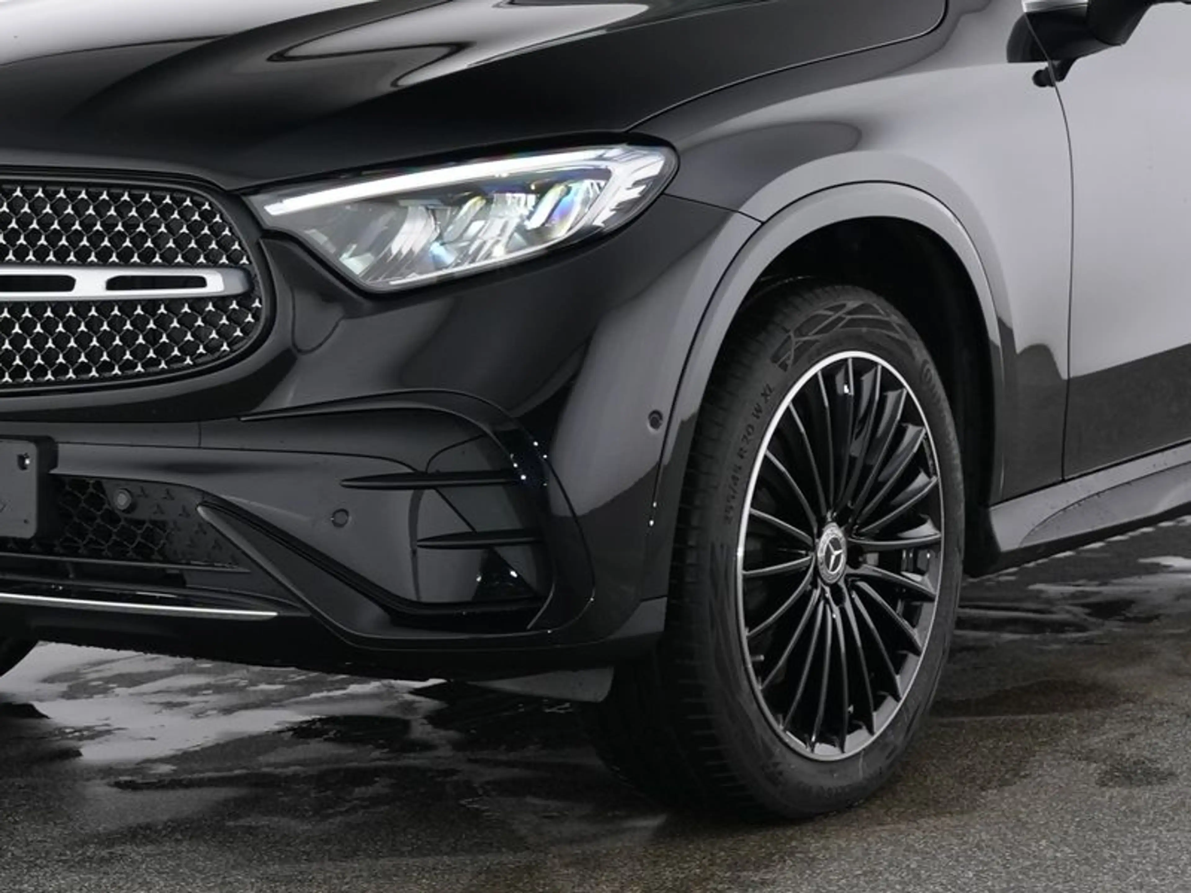 Mercedes-Benz GLC 300 e 4M AMG-Sport/360/HUD/Memo/Siena/20' — photo 4