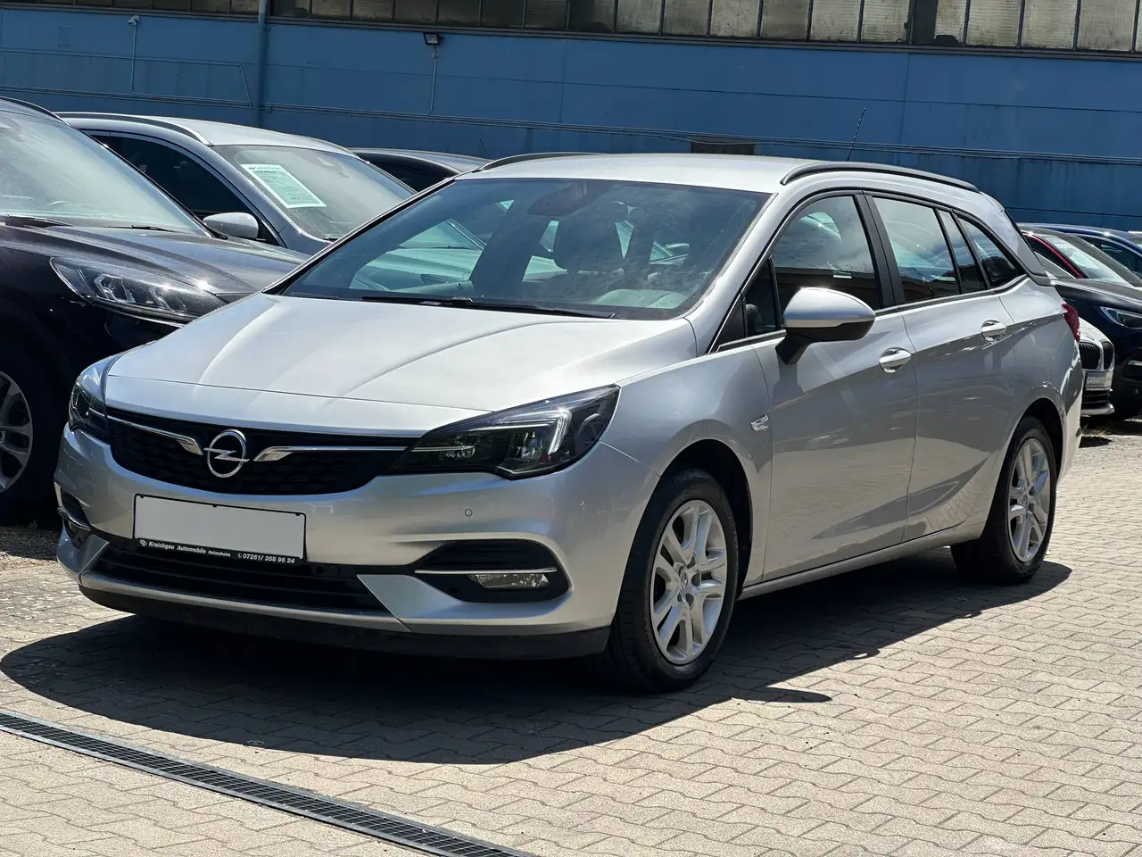 Opel Astra 1.5 D*Navi*Klimaauto*Parkpilot*Tempo — photo 1 of 25