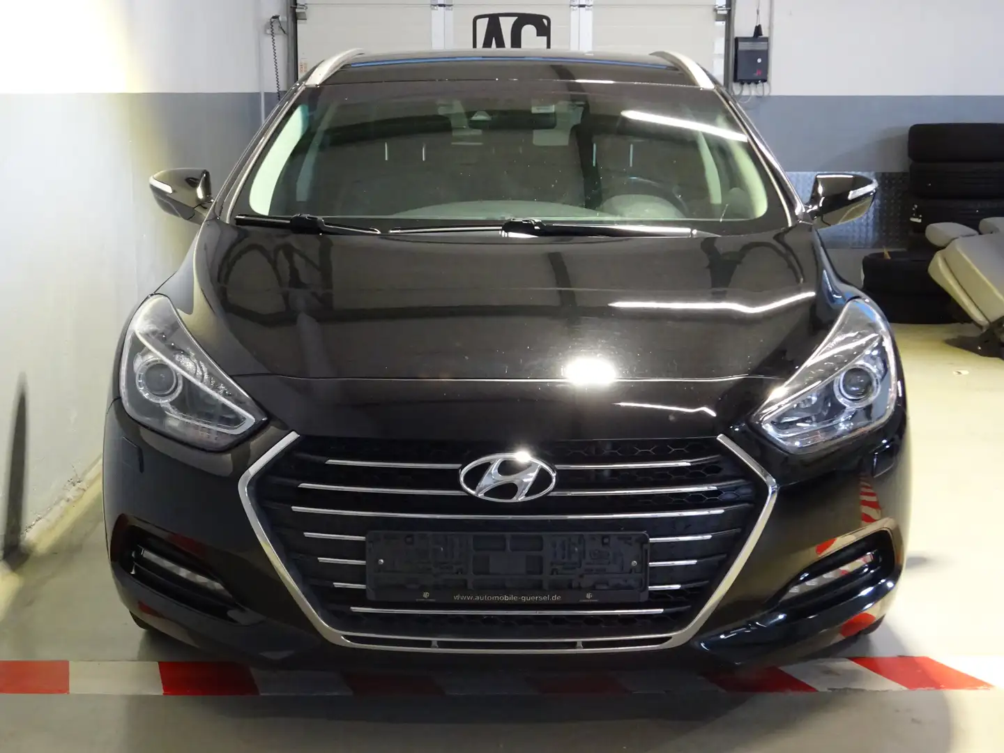 Hyundai i40 blue Premium Leder Kamera Schwarz - 1