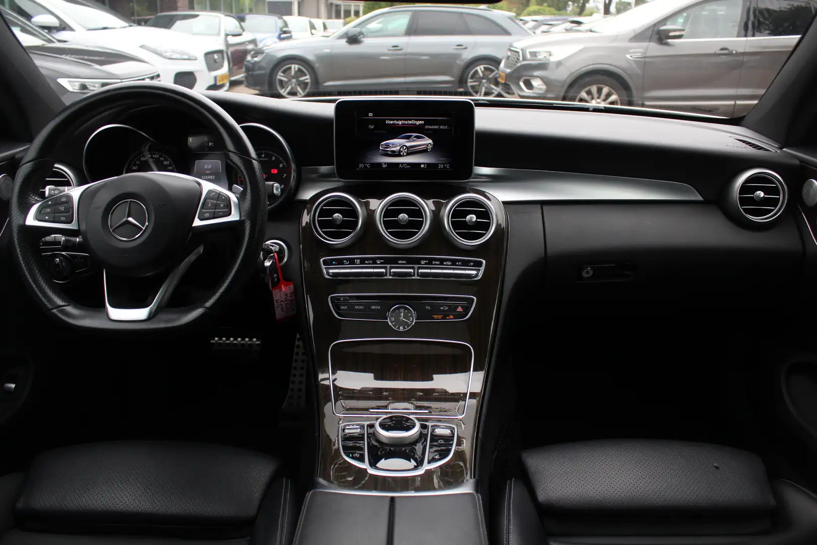 Mercedes-Benz C 250 Coupé Prestige / Panoramadak / Camera / Burmester Wit - 2