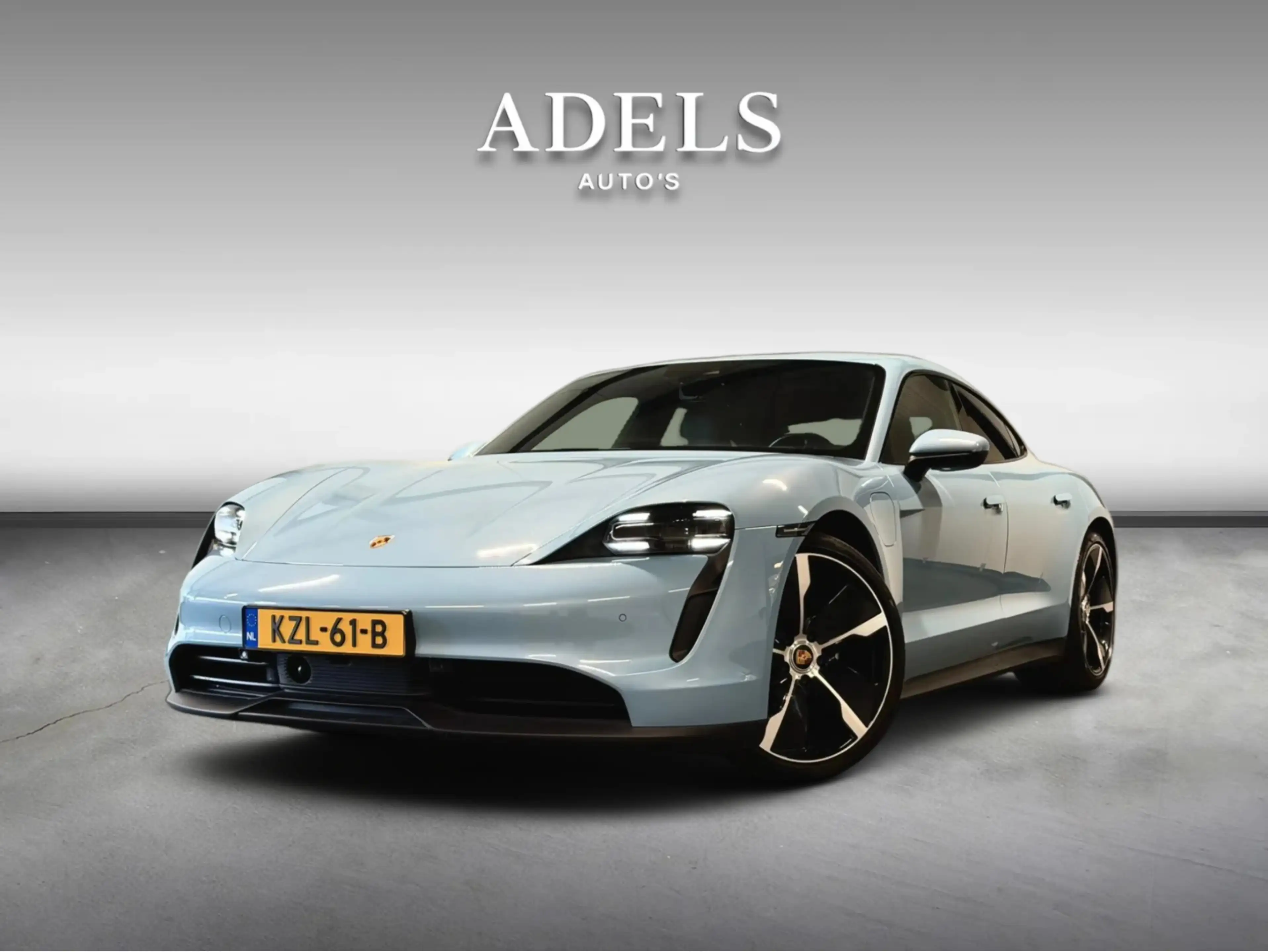 Porsche Taycan Performance 84 kWh IJsblauw Metallic Warmtepomp AC