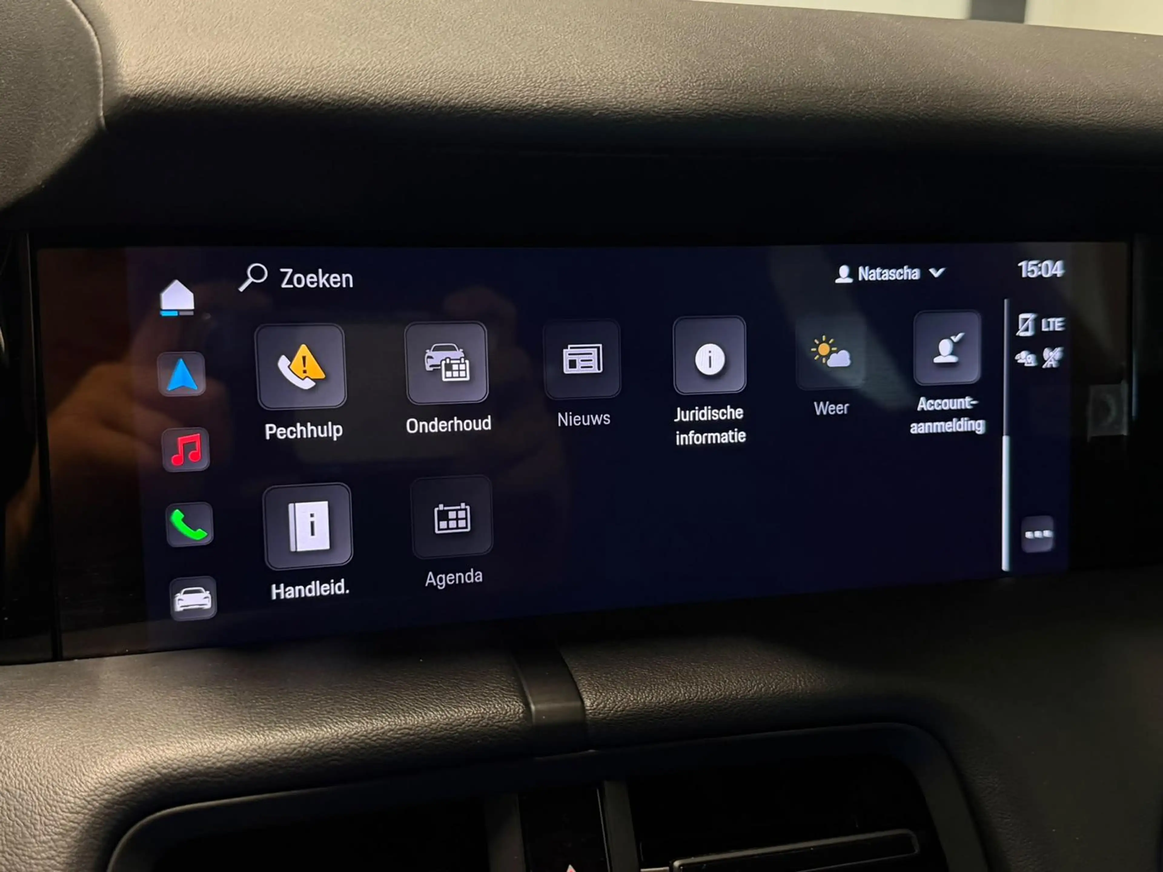 Porsche Taycan Performance 84 kWh IJsblauw Metallic Warmtepomp AC — photo 17