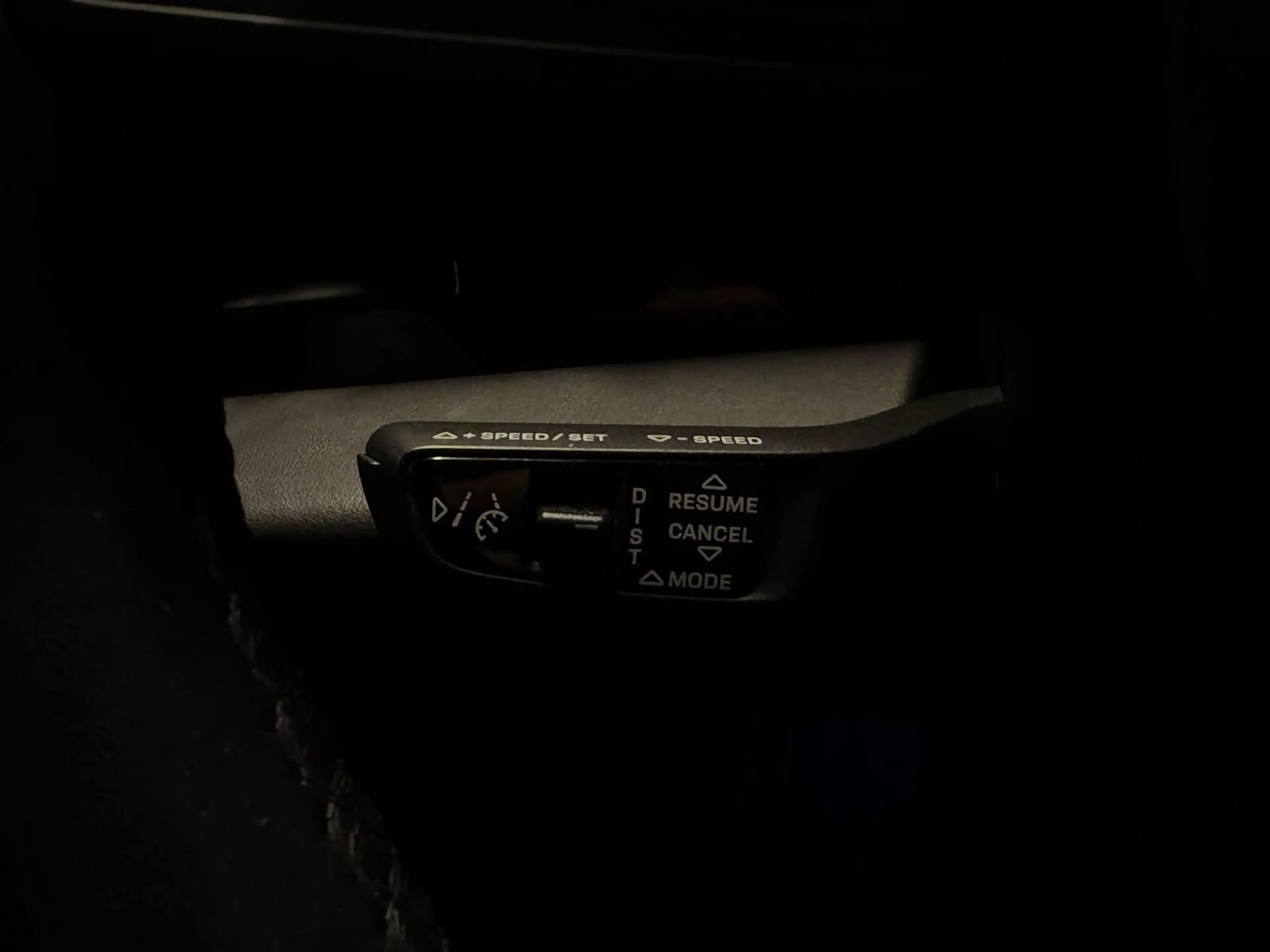 Porsche Taycan Performance 84 kWh IJsblauw Metallic Warmtepomp AC — photo 14