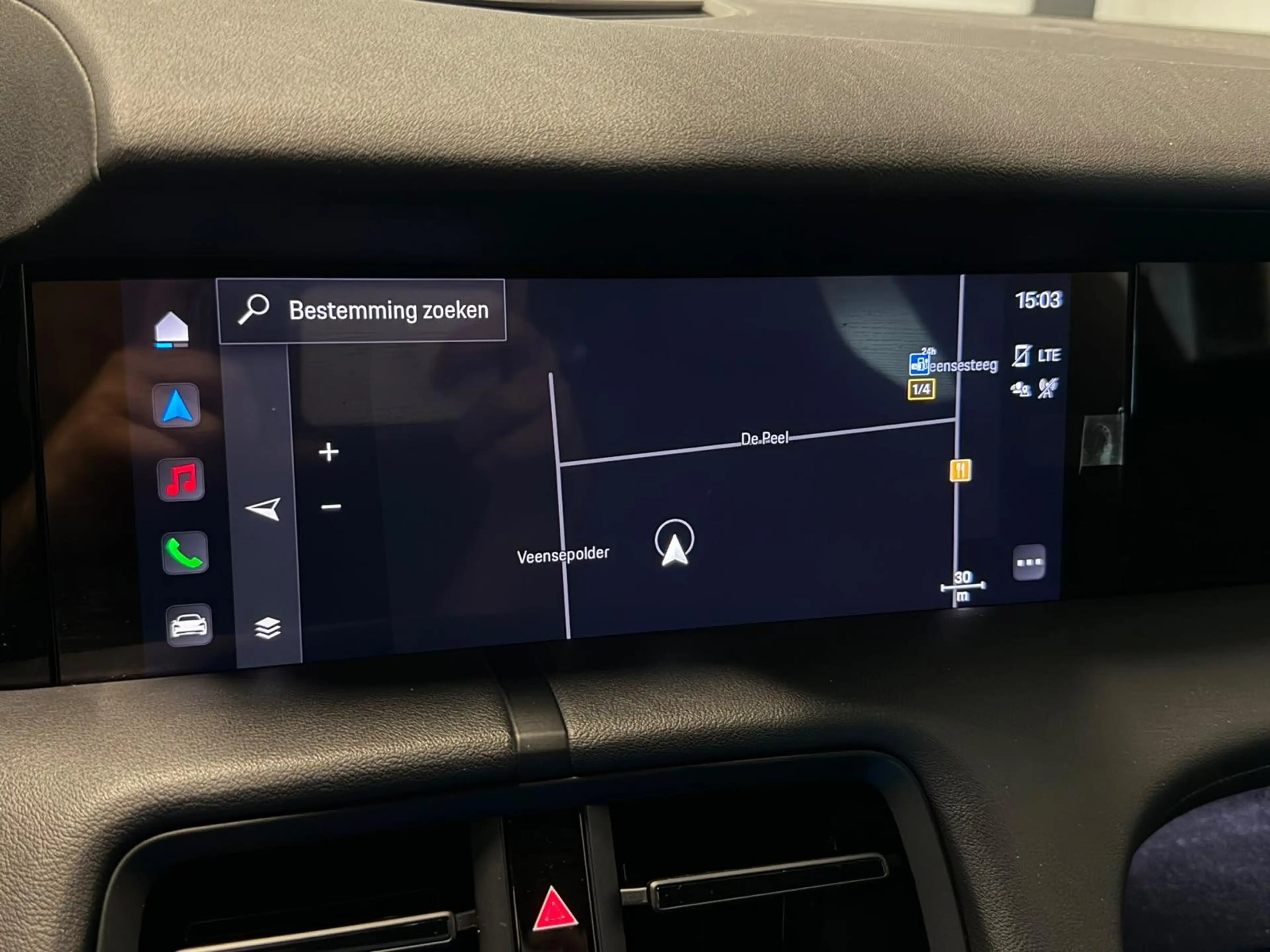 Porsche Taycan Performance 84 kWh IJsblauw Metallic Warmtepomp AC — photo 13