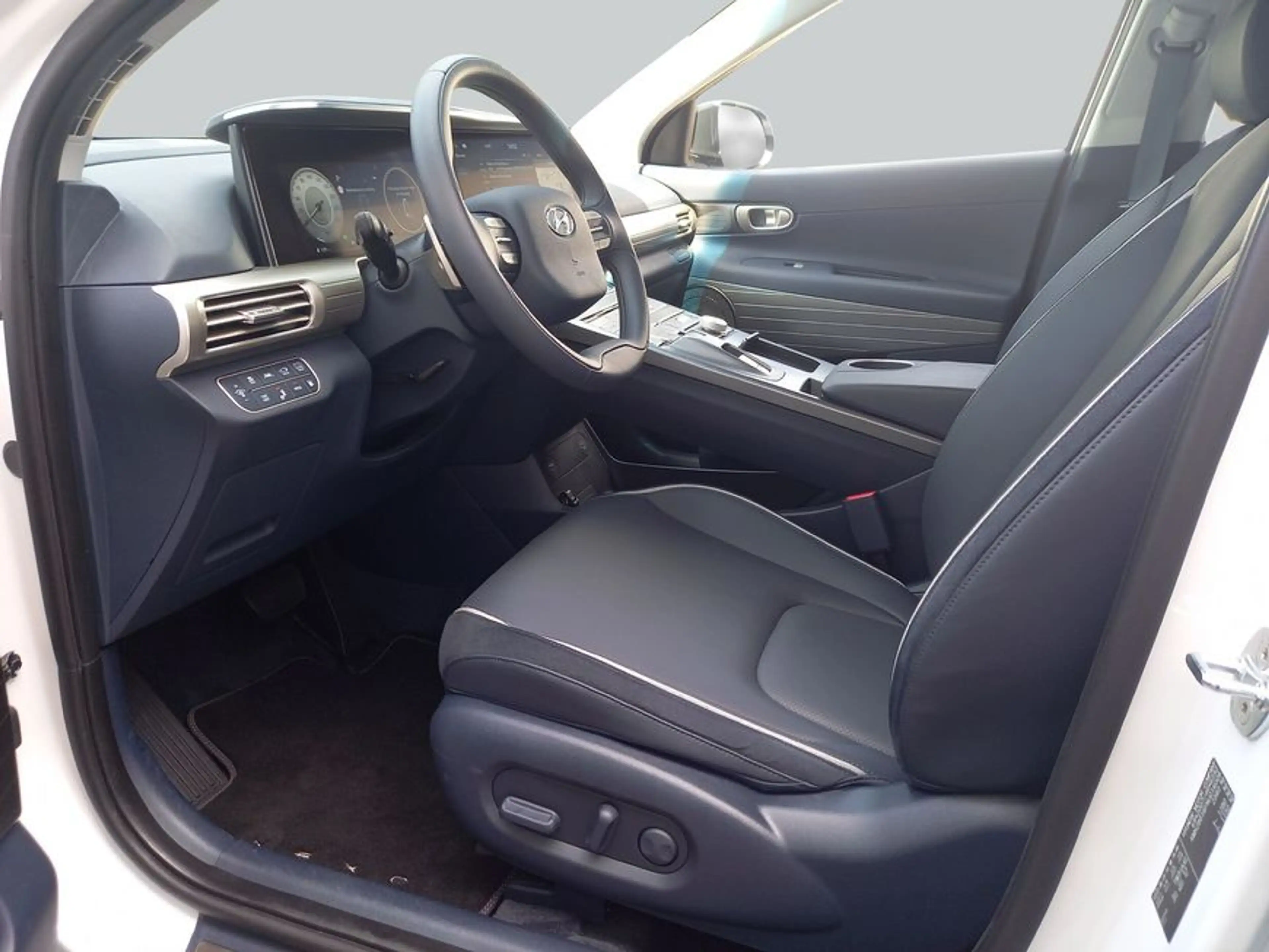 Hyundai NEXO NEXO Prime 120 kW, 5-türig (Wasserstoff) — photo 9