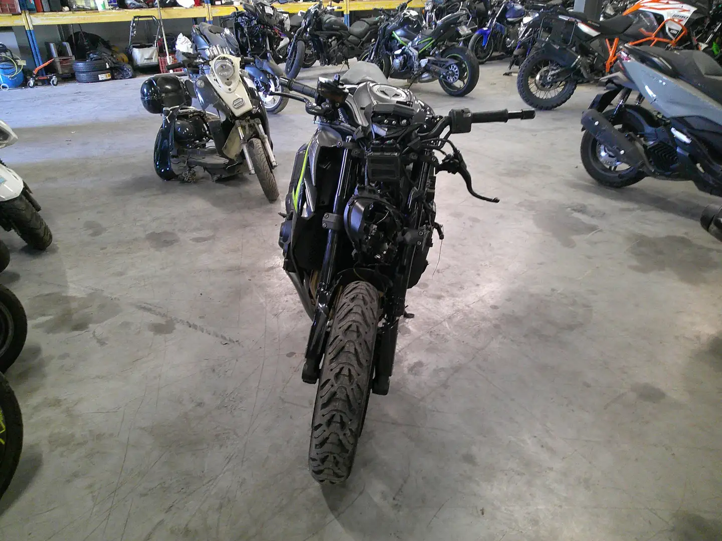 Kawasaki Z 1000 - 2