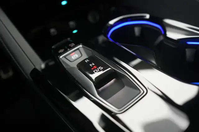 Audi Q5 view 15