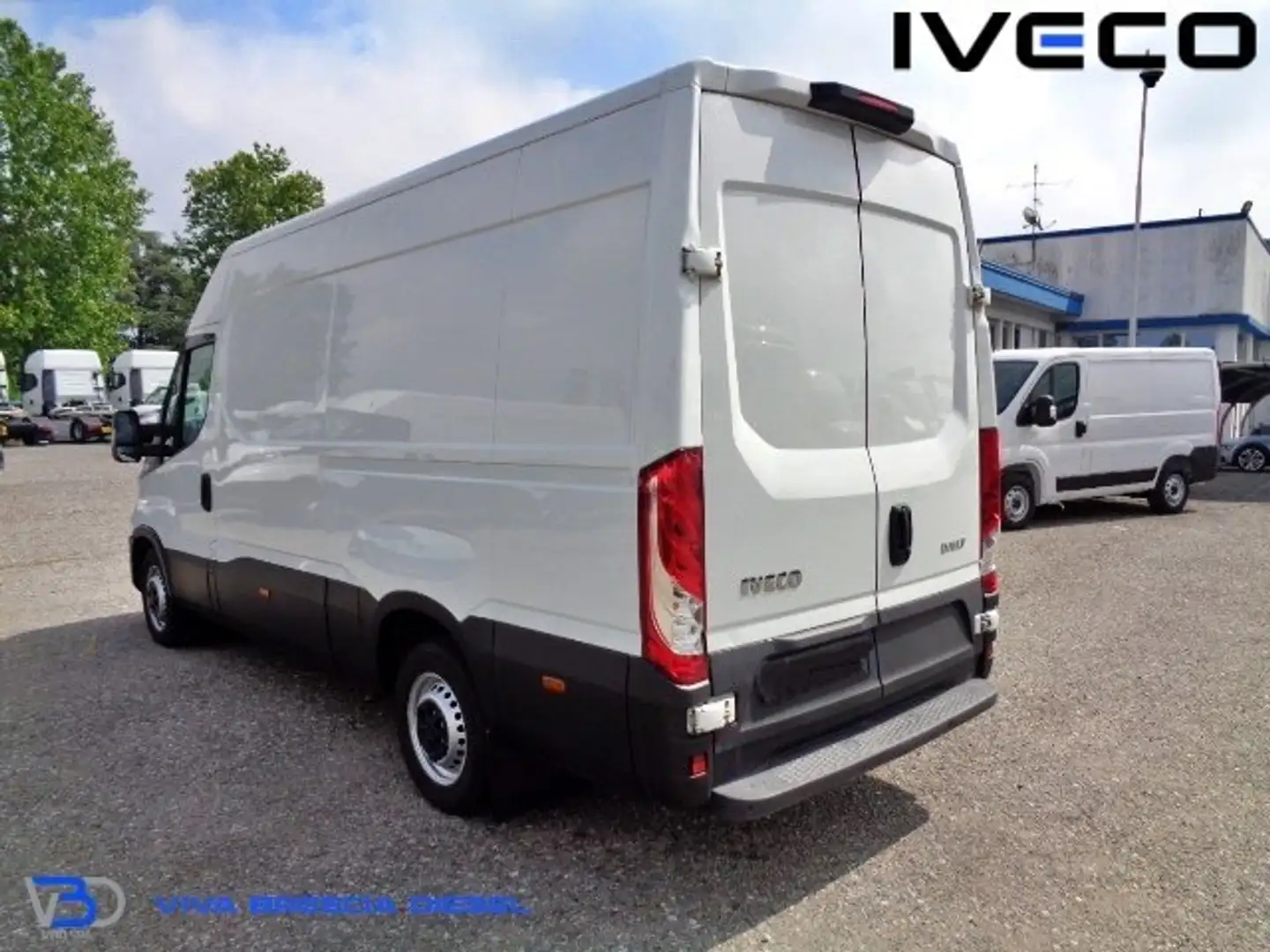 Iveco daily 35S14 A8 3520L h2 Bianco - 2