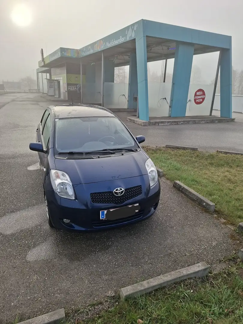 Toyota Yaris 1,4 D-4D 90 Luna Blau - 1
