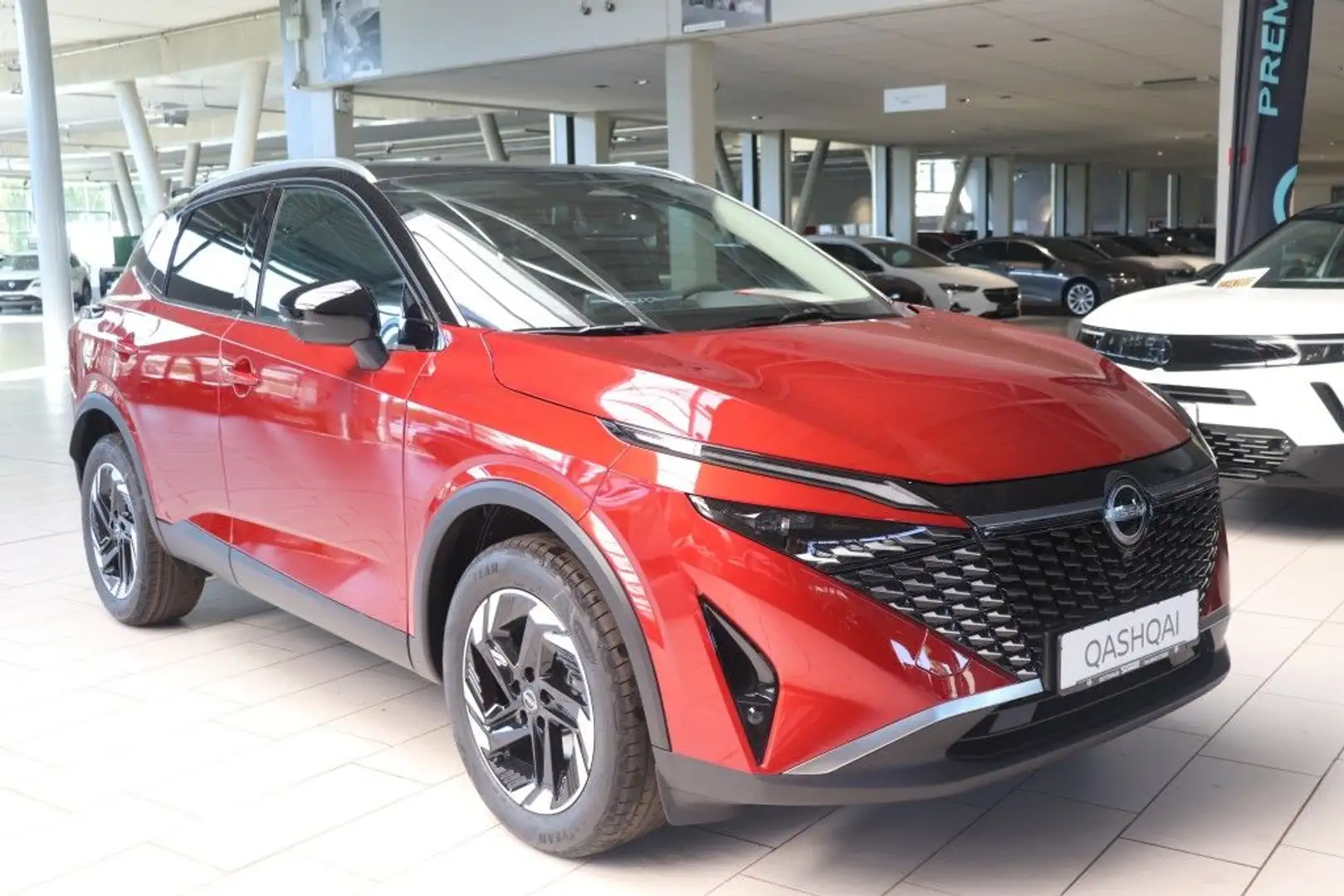 Nissan Qashqai 1.3 DIG-T MHEV Xtronic N-Connecta Rot - 2