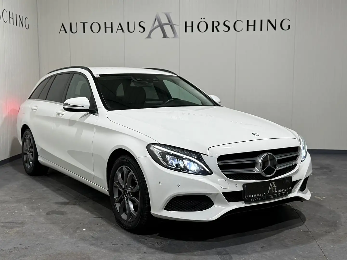 Mercedes-Benz C 180 d T Aut. Weiß - 1