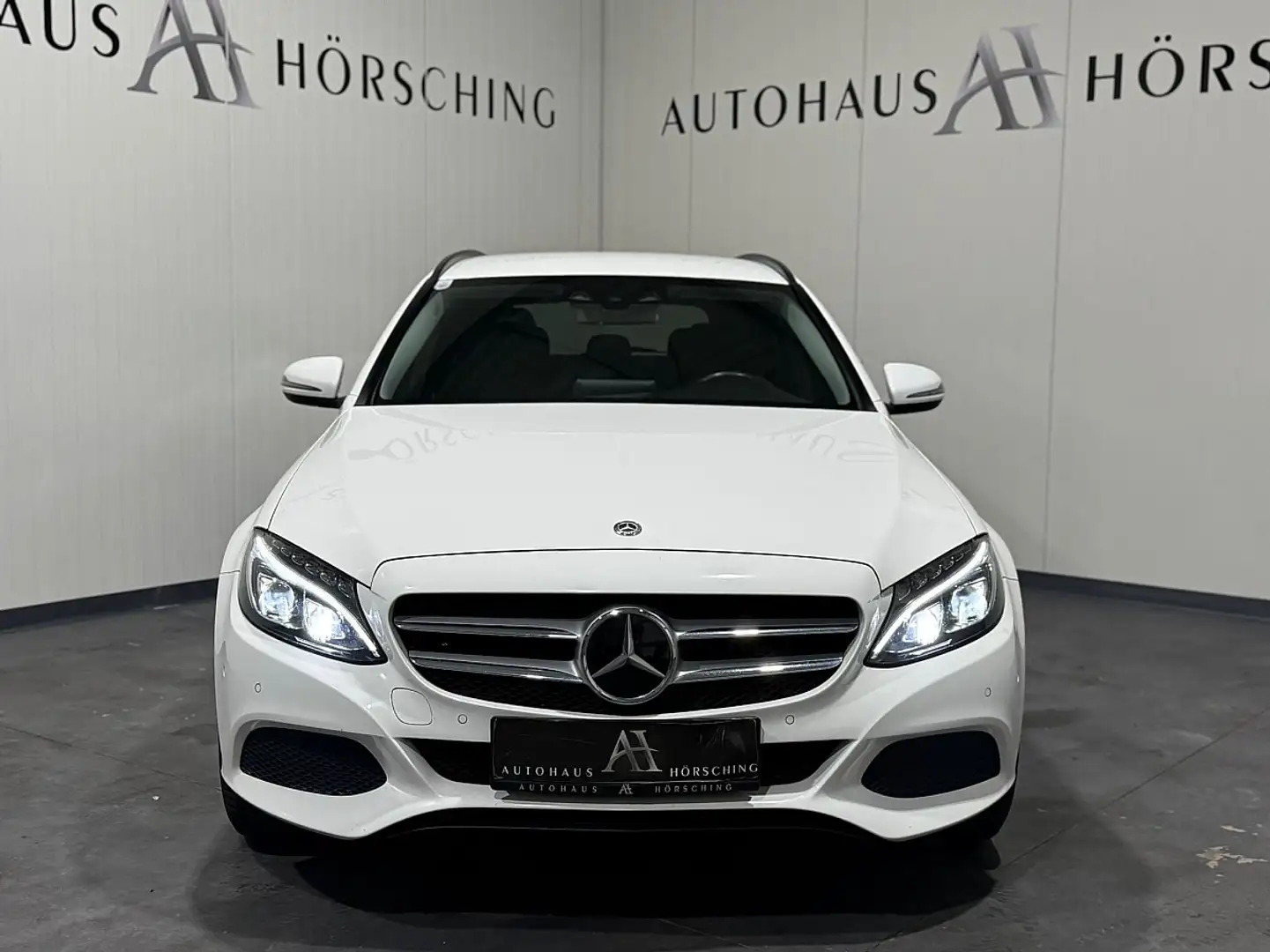 Mercedes-Benz C 180 d T Aut. Weiß - 2