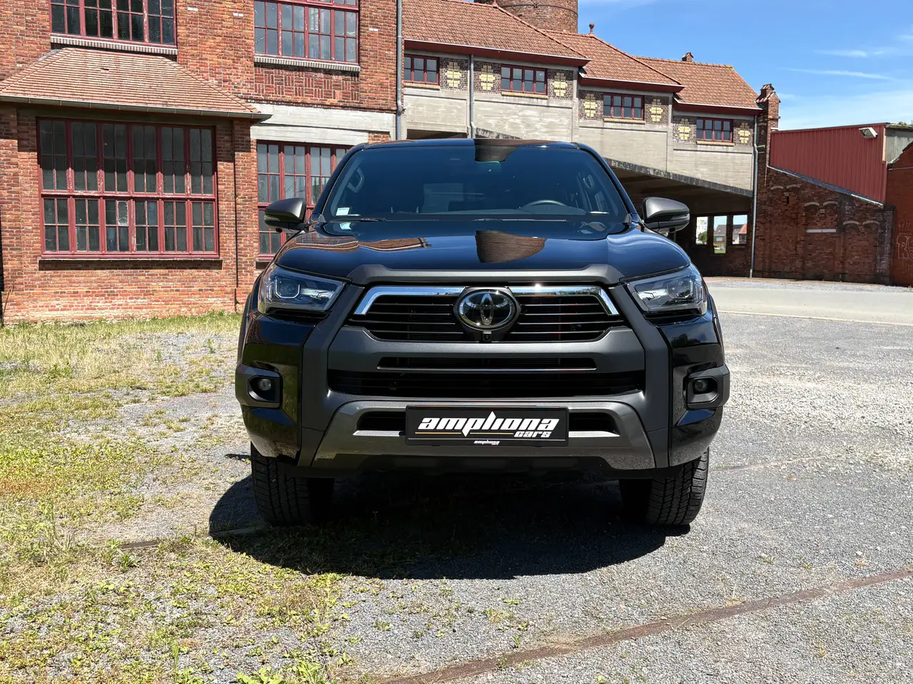 Toyota Hilux 4D 4WD Invincible Lichte vracht hardtop   Onverslaanbare partner — foto 7