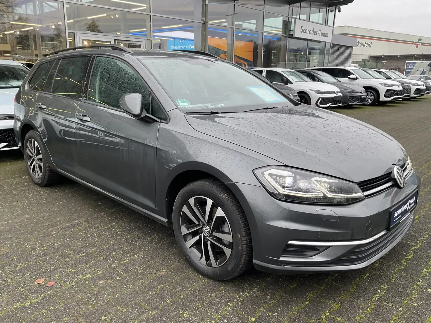 Volkswagen Golf Variant 1.0 TSI United Grau - 2