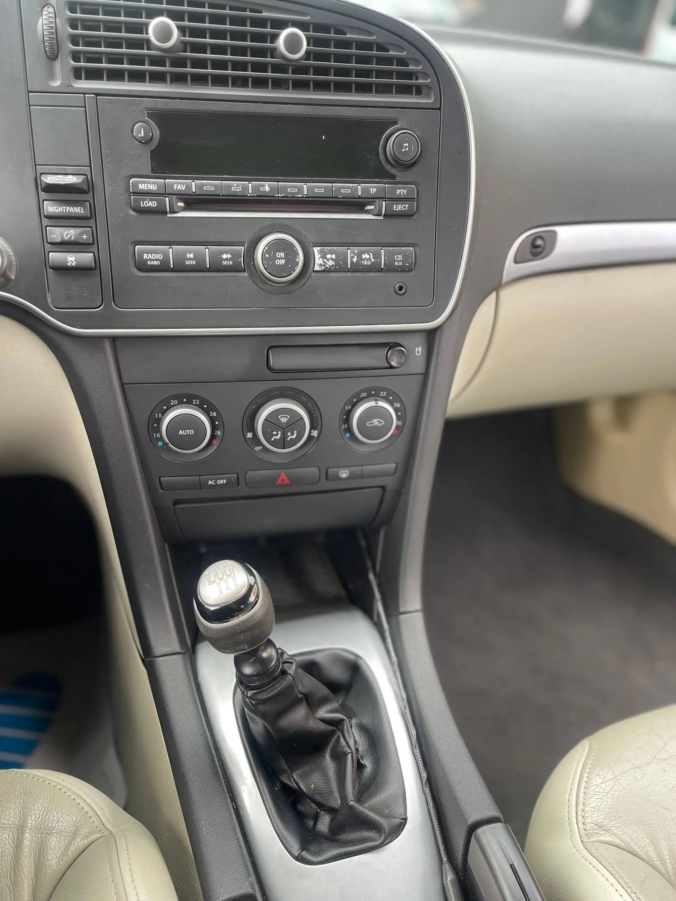 Saab 9-3 1.9 TiD Vector Cabrio — photo 10