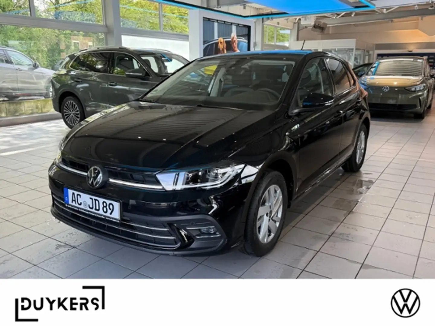 Volkswagen Polo Style 1.0 TSI NAVI Schwarz - 1