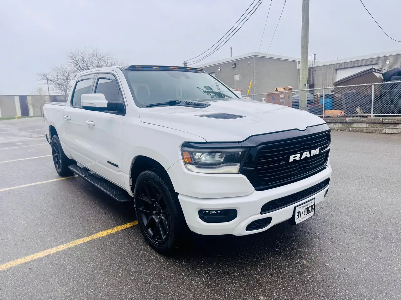 RAM 1500 снимка RAM 1500