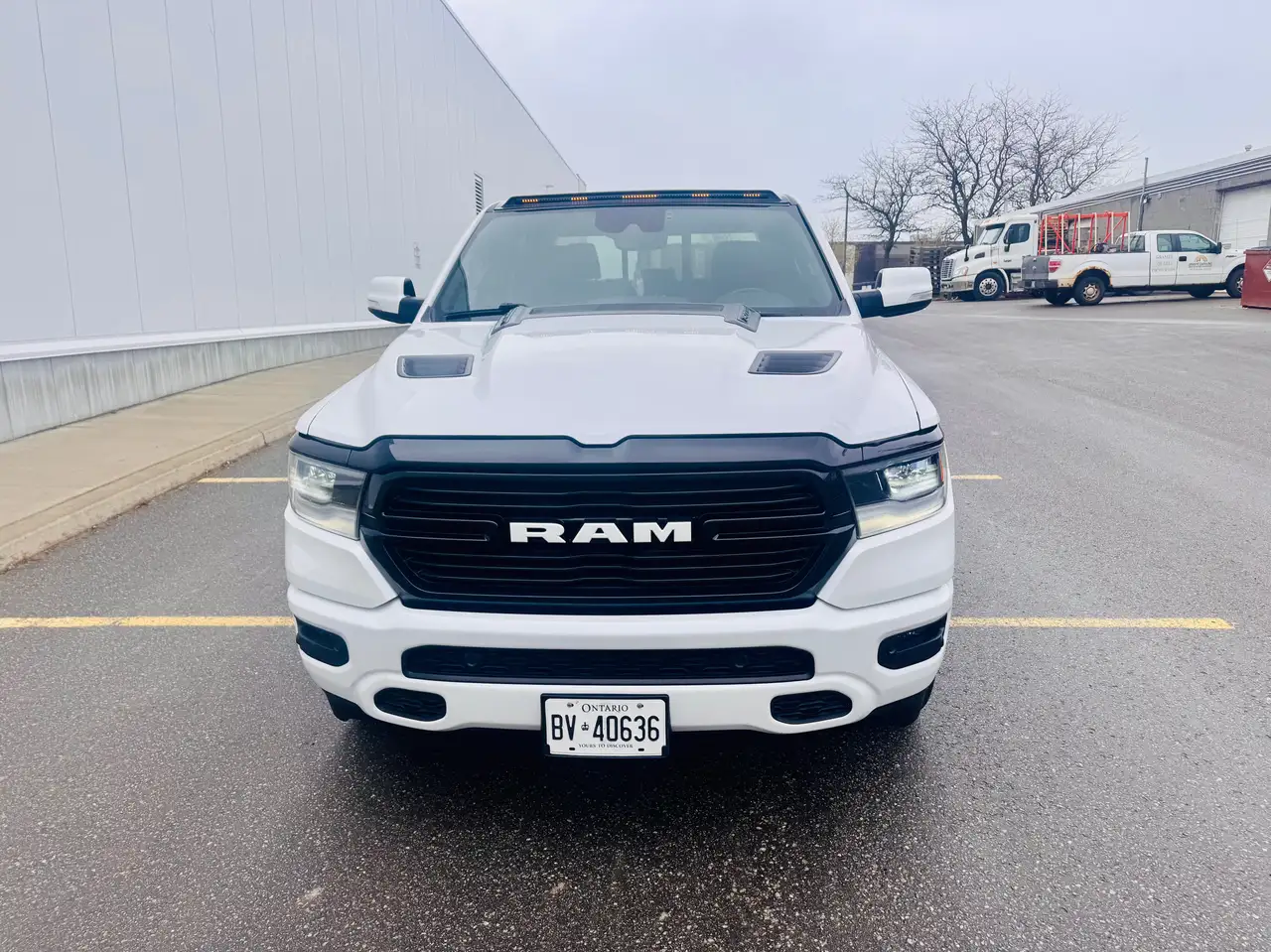 RAM 1500 снимка RAM 1500