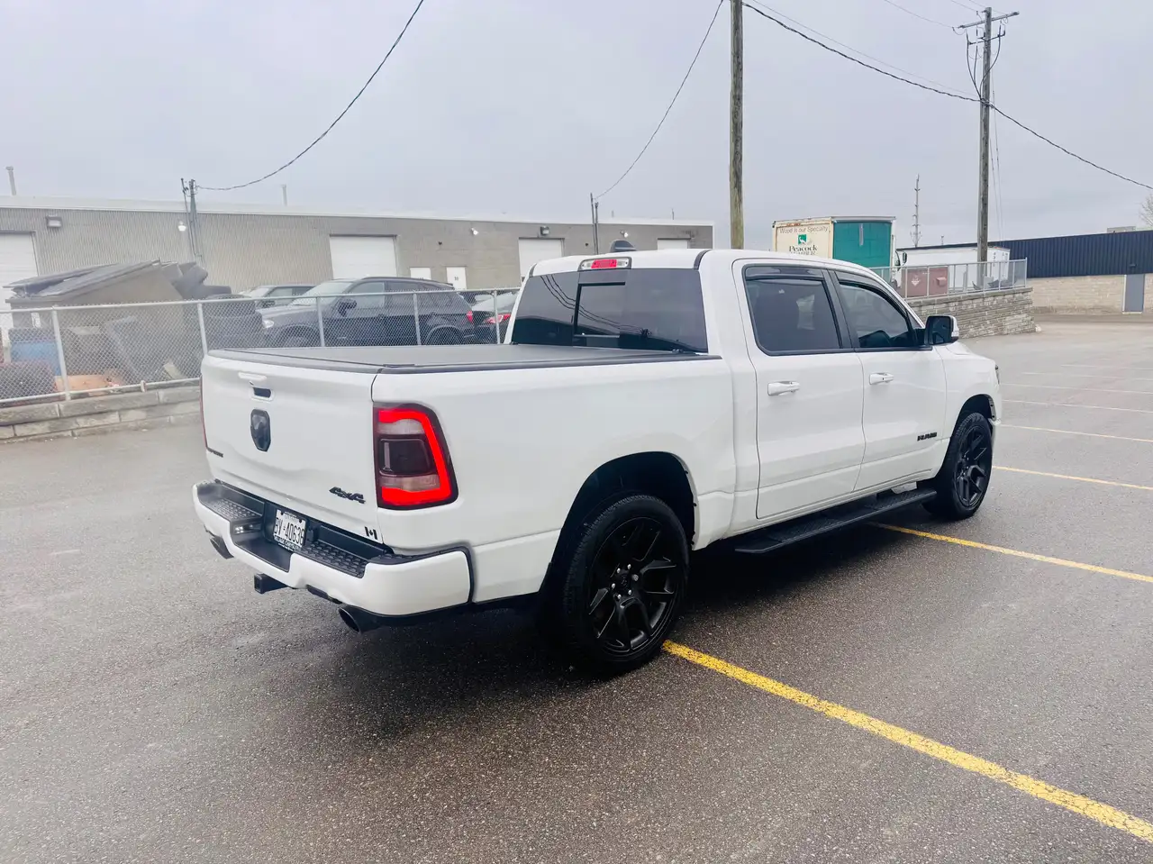 RAM 1500 снимка RAM 1500