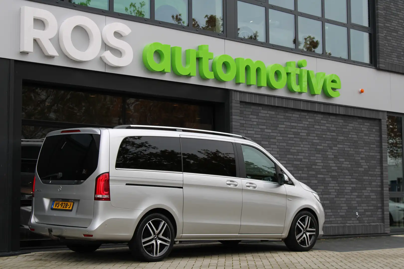 Mercedes-Benz V 250 250d Lang DC Avantgarde Edition | EX BTW | DUBBEL Zilver - 2