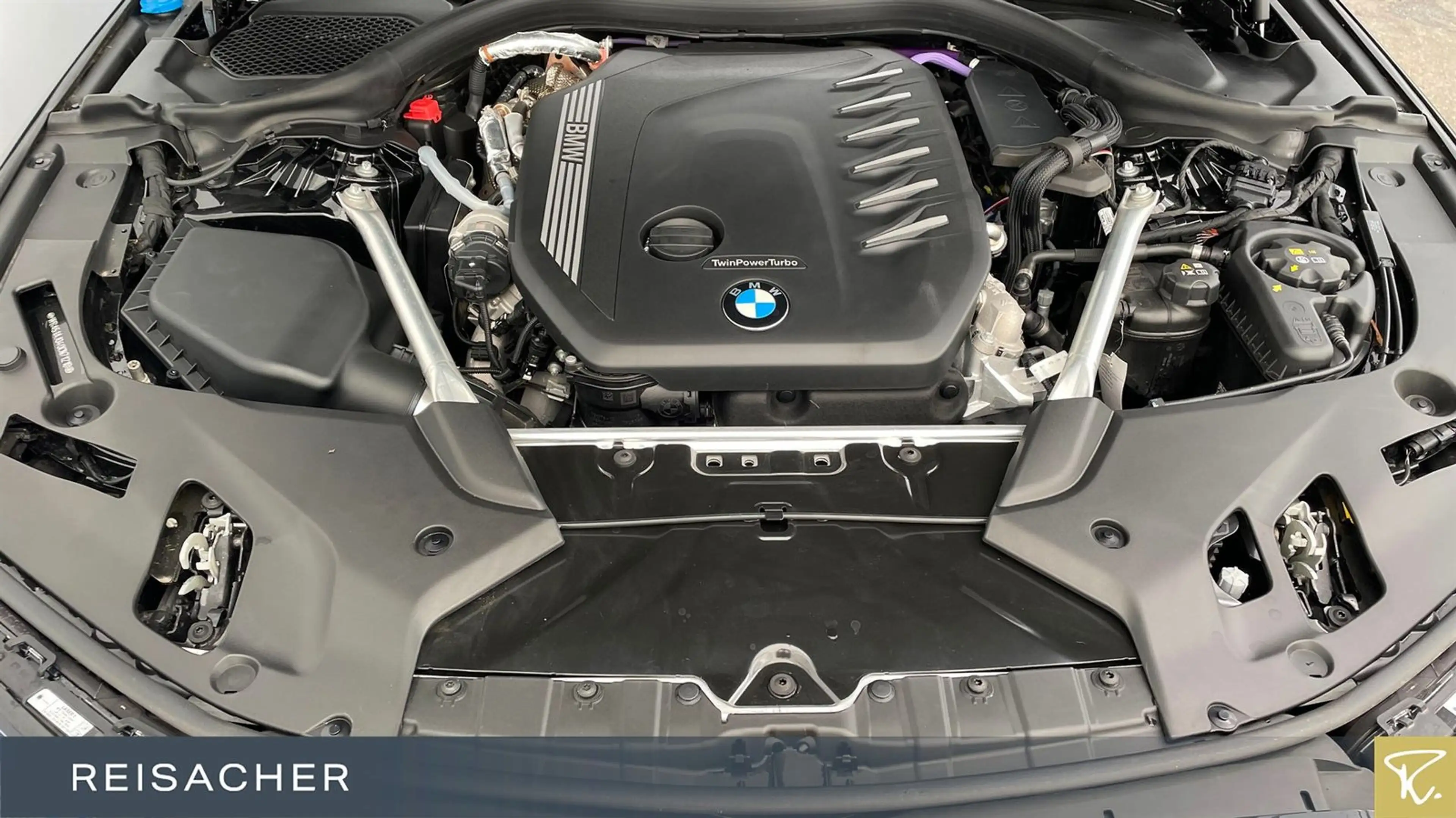 BMW 540 d A xDrive T M-Pro AHK LCPro ACC 360° HUD 20" — photo 7