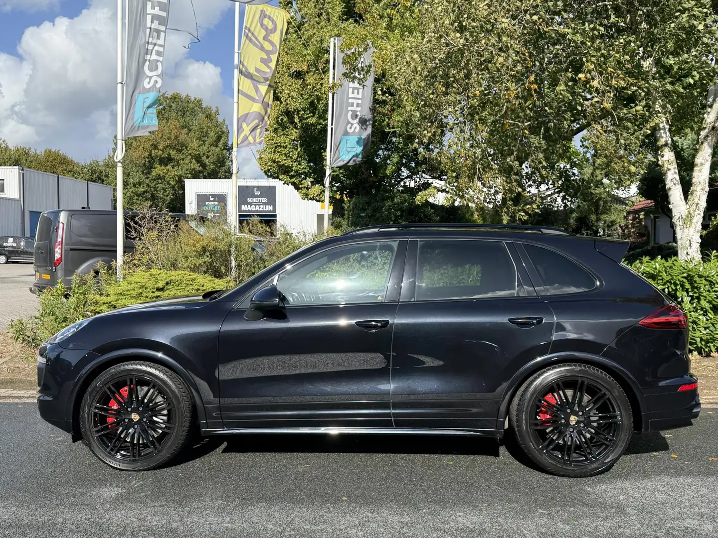 Porsche Cayenne 3.6 S V6 Turbo 420PK Pano•Bose Noir - 2