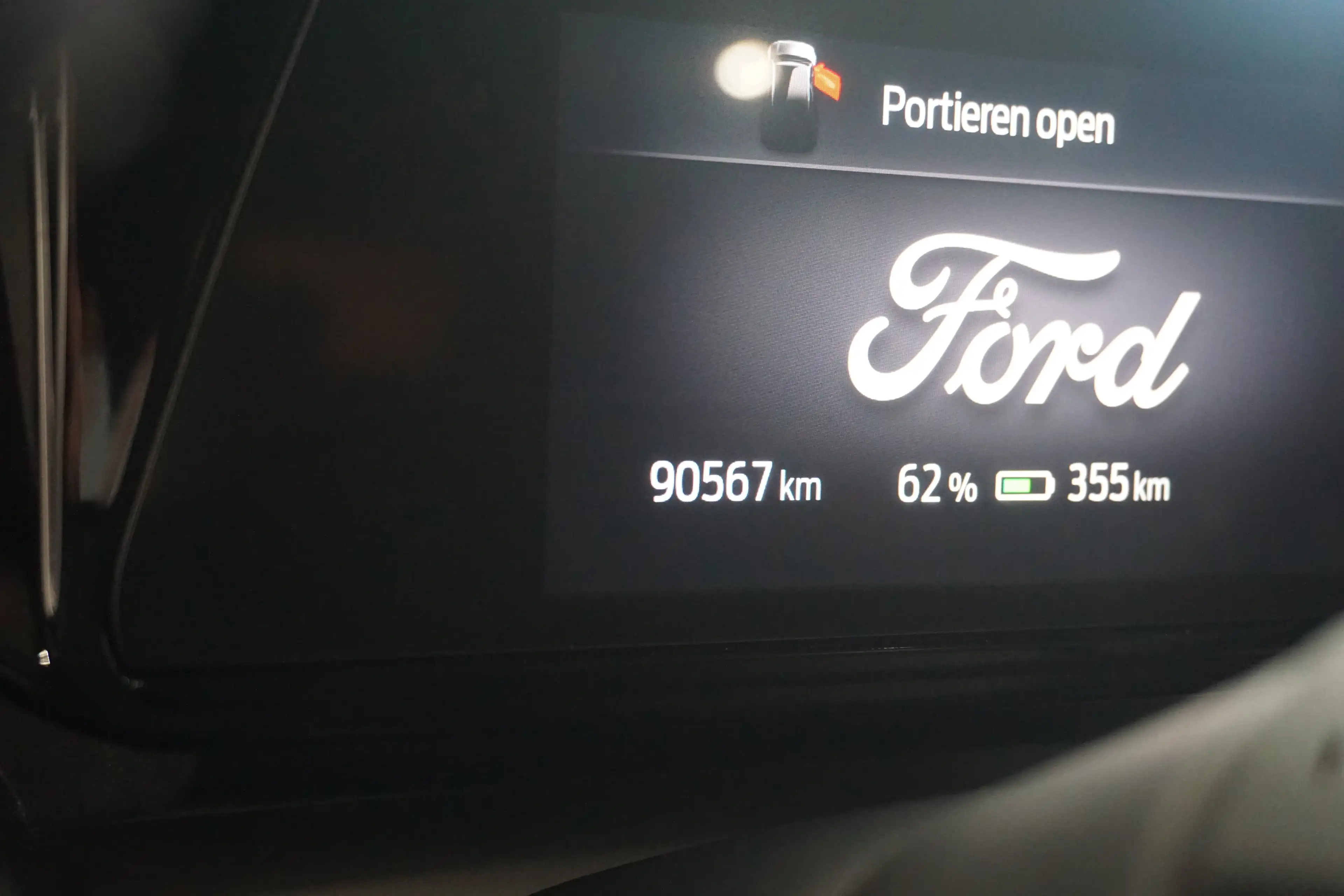 Ford Explorer Extended Range RWD 77 kWh | Trekhaak Wegklapbaar | — photo 19